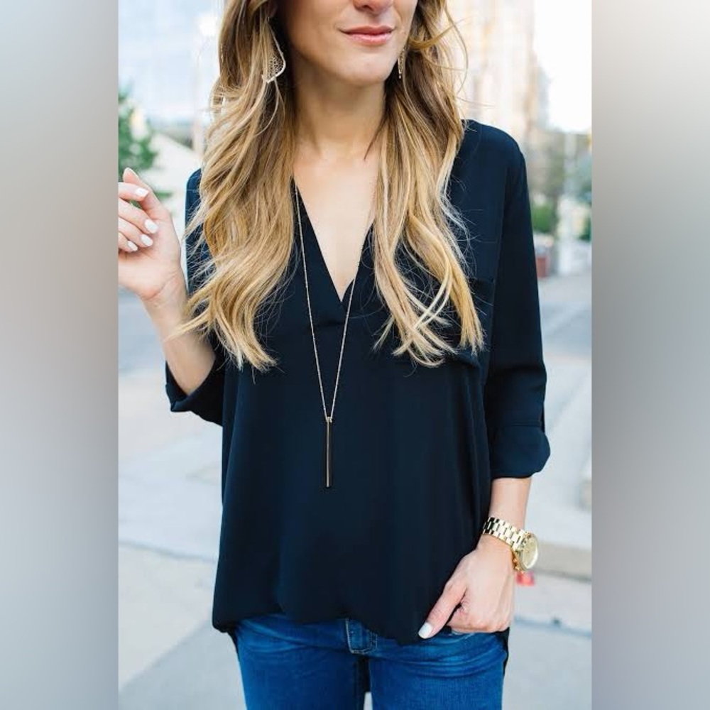 Lush Black V-Neck 3/4 Length Sleeve Tunic Top
